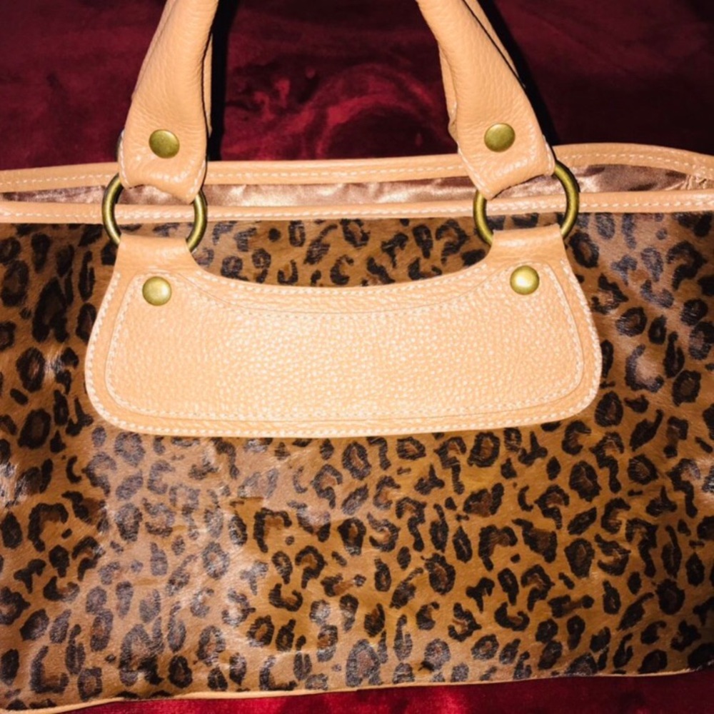 Cheetah print hand bag